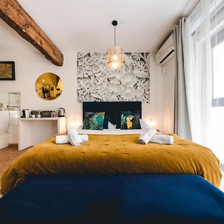 Les Précieuses Suites&Spa I Avignone Esterno foto